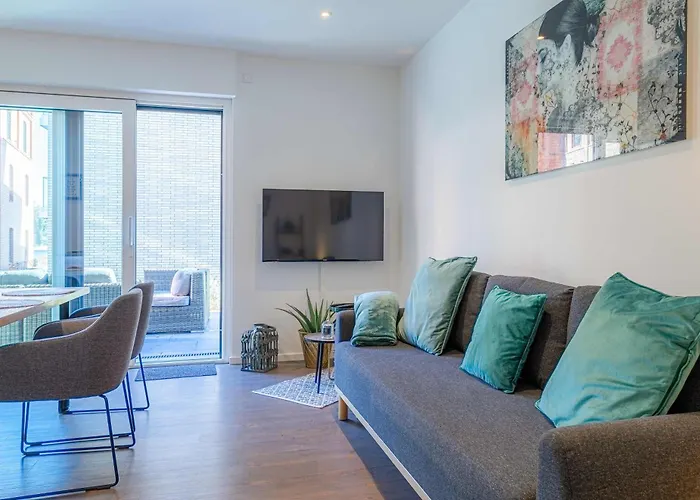 Sebastian - Elegantes Domizil Mit Stegzugang, Terrasse & Altstadtnaehe Apartamento *