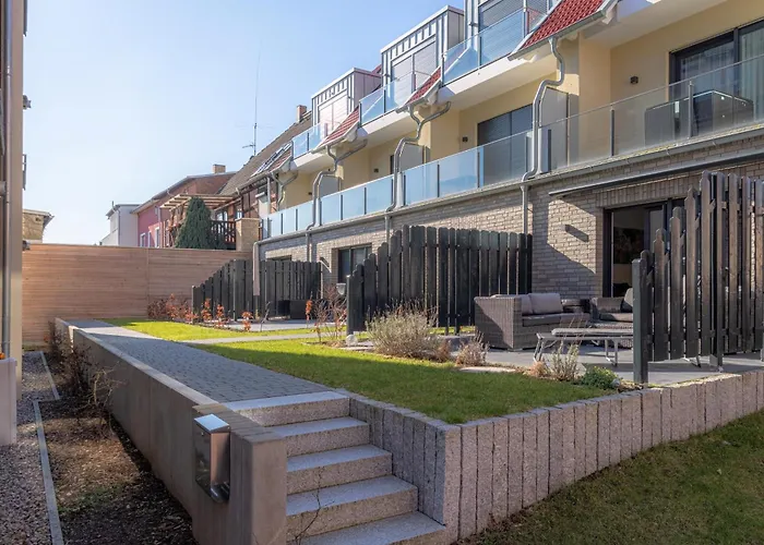 Sebastian - Elegantes Domizil Mit Stegzugang, Terrasse & Altstadtnaehe *